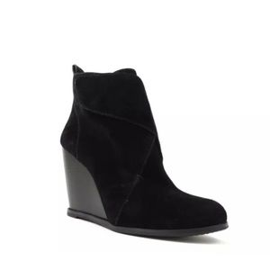 Pre Loved BCBGeneration Women's Kaelin Ankle Boots Black Size 7.5 M